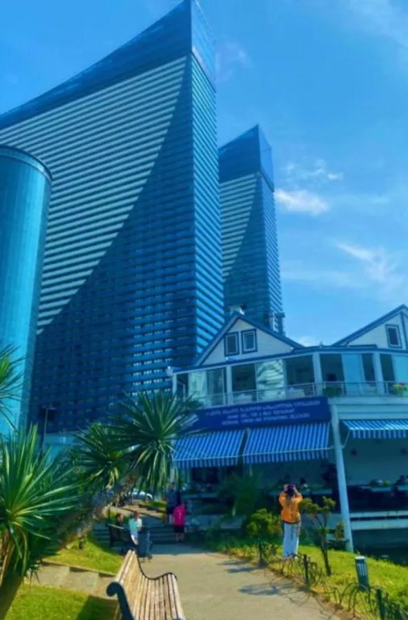 شقة Orbi City Beautiful Luxurios Panoramic View On باتومي جورجيا